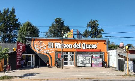 Con dos sucursales sobre la Ruta 1, El Rincón del Queso se convirtió en un punto de referencia para quienes buscan calidad y buena atención. Con dos sucursales sobre la Ruta 1, El Rincón del Queso se convirtió en un punto de referencia para quienes buscan calidad y buena atención.