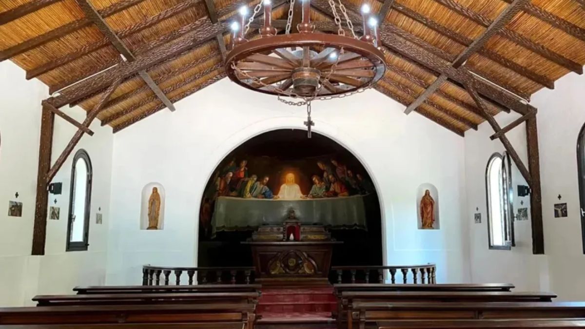 El Gran Hotel Villavicencio cuenta con una capilla histórica que puede ser visitado y recorrido. El Gran Hotel Villavicencio cuenta con una capilla histórica que puede ser visitado y recorrido.