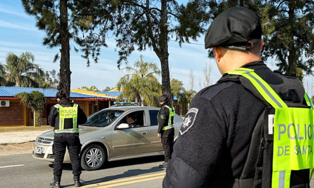 Operativo Verano: la Provincia fiscalizó más de 70.000 vehículos en el primer mes de la temporada estival. Operativo Verano: la Provincia fiscalizó más de 70.000 vehículos en el primer mes de la temporada estival.