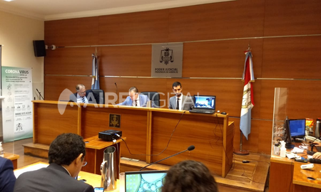El tribunal pluripersonal presidido por Nicolás Falkenberg resolvió condenar a Castagnino a 18 años. El tribunal pluripersonal presidido por Nicolás Falkenberg resolvió condenar a Castagnino a 18 años.