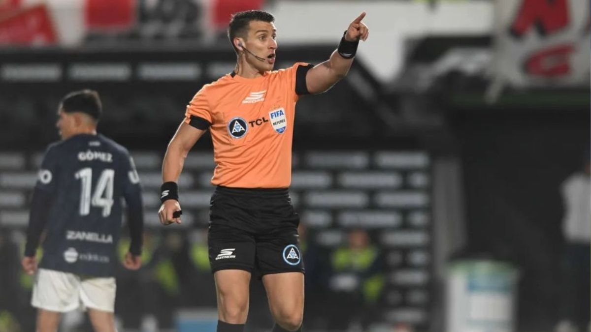 Se confirmó el árbitro para Ferro vs. Colón por la Primera Nacional.