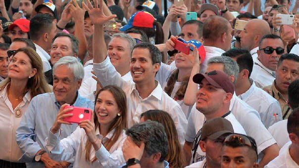 Juan Guaidó cruzó la frontera y sorprendió en el Venezuela Aid Live