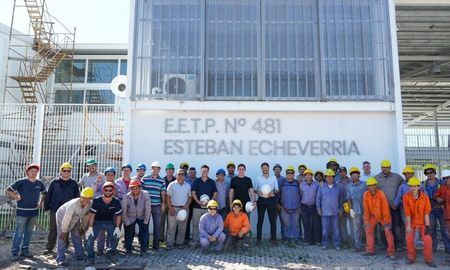 El gobernador Maximiliano Pullaro recorrió la obra de la nueva Escuela Echeverría, que ya está en su etapa final. El gobernador Maximiliano Pullaro recorrió la obra de la nueva Escuela Echeverría, que ya está en su etapa final.