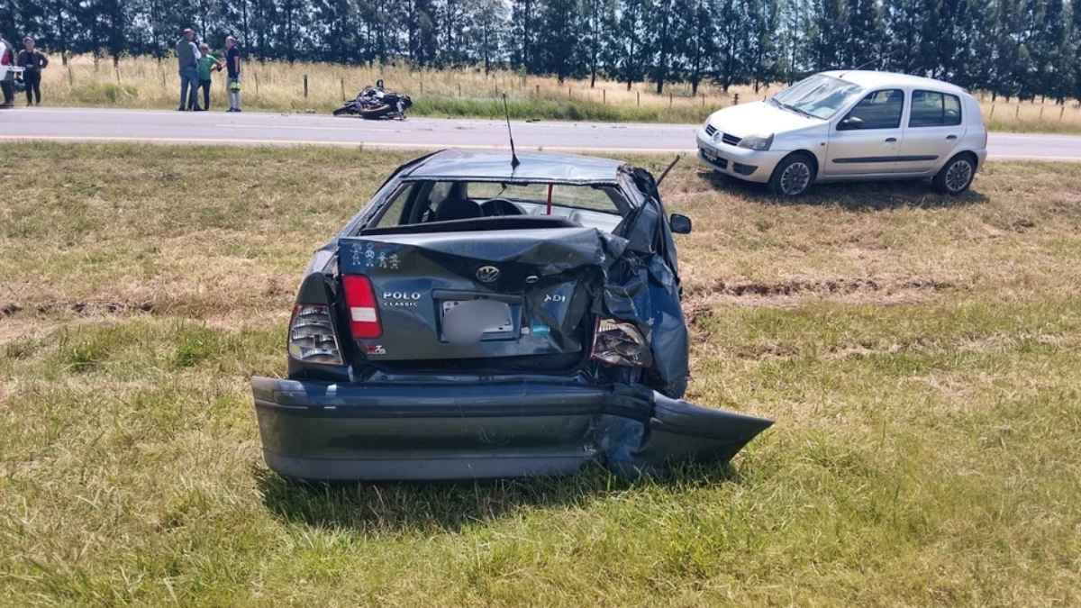 El accidente fatal ocurrió sobre la ruta 2 y terminó con la vida de un hombre de 54 años y su hija adolescente. El accidente fatal ocurrió sobre la ruta 2 y terminó con la vida de un hombre de 54 años y su hija adolescente.