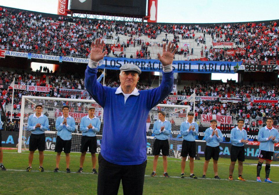 Amadeo Carrizo, el revolucionario por el que se creó el Día del arquero