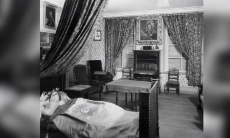 José de San Martín falleció en una modesta habitación de la vivienda que alquilaba en la localidad francesa de Boulogne-Sur-Mer. José de San Martín falleció en una modesta habitación de la vivienda que alquilaba en la localidad francesa de Boulogne-Sur-Mer.