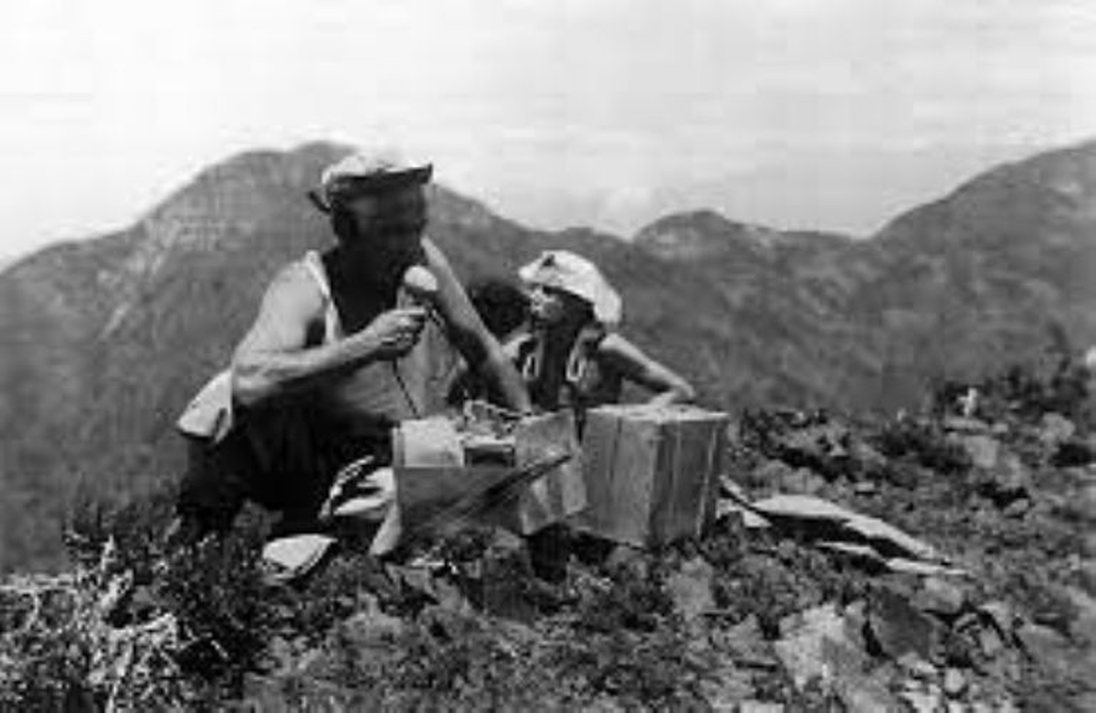 RAZQUIN, EN UNA DE SUS AVENTURAS EN LA MONTAÑA.