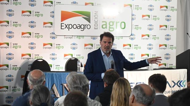Aire de Santa Fe | economista Claudio Zuchovicki en expoagro 2.jpeg