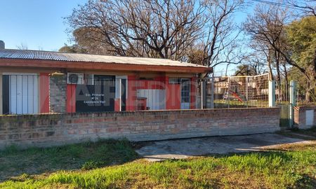 sauce viejo: por segunda vez en 20 dias vandalizaron y robaron la escuela n° 24 sauce viejo: por segunda vez en 20 dias vandalizaron y robaron la escuela n° 24