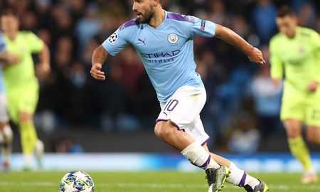 Sergio Kun Agüero se sometió a una artroscopía en una de sus rodillas y se perderá el duelo por Champions League ante el Real Madrid. Sergio Kun Agüero se sometió a una artroscopía en una de sus rodillas y se perderá el duelo por Champions League ante el Real Madrid.