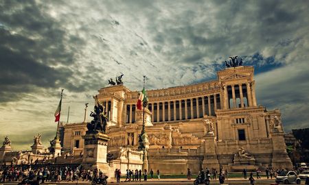 Conocé cómo podés conseguir una de las becas disponibles para estudiar en Italia Conocé cómo podés conseguir una de las becas disponibles para estudiar en Italia