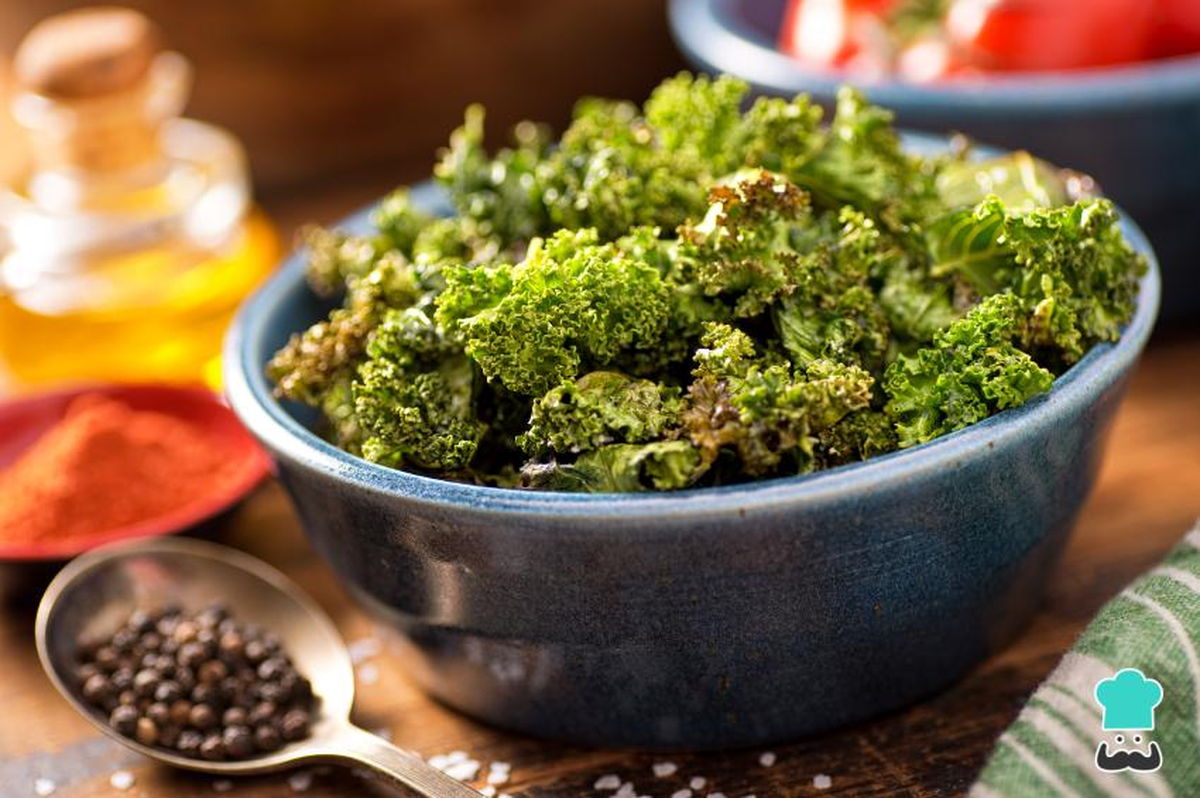 Cómo hacer chips de kale: la receta simple con pocos ingredientes