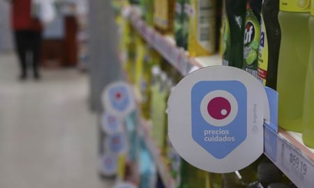 Buscan reducir la dispersión de precios en los consumos diarios de los hogares argentinos. Buscan reducir la dispersión de precios en los consumos diarios de los hogares argentinos.