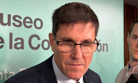 El ministro José Goity fue categórico tras las versiones sobre su regreso al aula y explicó cómo se garantizará el derecho a la educación sin asistencia escolar. El ministro José Goity fue categórico tras las versiones sobre su regreso al aula y explicó cómo se garantizará el derecho a la educación sin asistencia escolar.