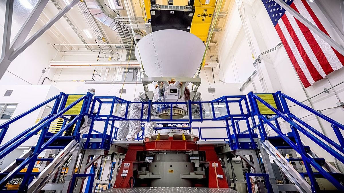 El telescopio espacial SPHEREx arrojará luz sobre un fenómeno llamado inflación cósmica. El telescopio espacial SPHEREx arrojará luz sobre un fenómeno llamado inflación cósmica.