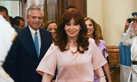Fernández apuntó contra la Justicia en el Congreso. Fernández apuntó contra la Justicia en el Congreso.