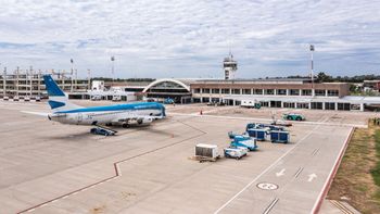 Ante el cierre del Aeropuerto Internacional de Rosario, el Gobierno de Santa Fe apuesta a que el Aeropuerto de Sauce Viejo tome la posta y absorba parte del tráfico aéreo.