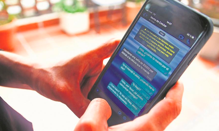 Luego de recuperar su cuenta, el contacto con las personas que intentaron hacerse con el dinero continuó, pero grande fue la sorpresa del comerciante cuando los estafadores le dijeron de manera contundente y muy tranquila: Todos tus contactos son unos secos, tuvimos que trabajar dos días al p... Luego de recuperar su cuenta, el contacto con las personas que intentaron hacerse con el dinero continuó, pero grande fue la sorpresa del comerciante cuando los estafadores le dijeron de manera contundente y muy tranquila: Todos tus contactos son unos secos, tuvimos que trabajar dos días al p...