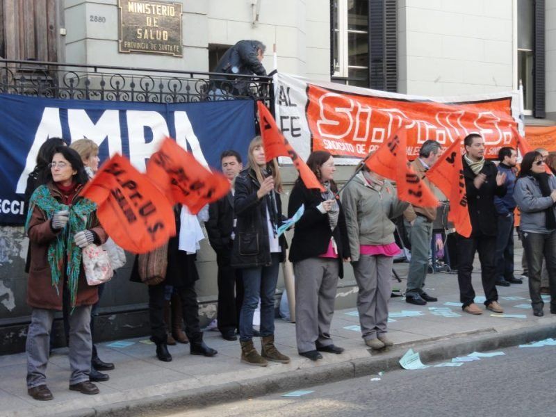 Salud: ambos gremios rechazan la propuesta, pero no coinciden en las medidas de fuerza
