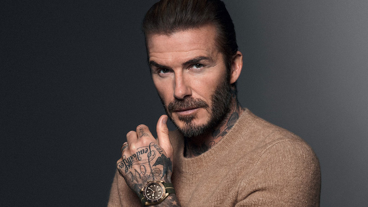 David Beckham, ex futbolista y cultor de un estilo propio, enloquece a todos con sus relojes lujosos.&nbsp;