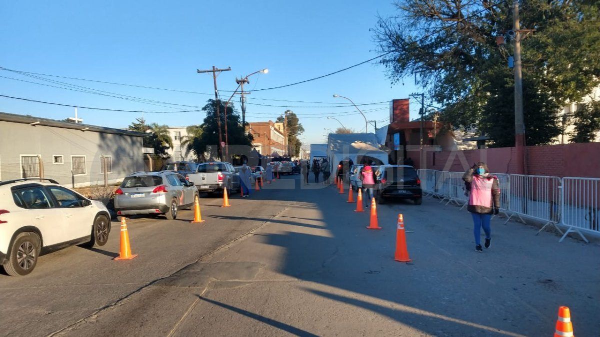La Esquina Encendida será el único vacunatorio habilitado hoy para mayores.&nbsp;