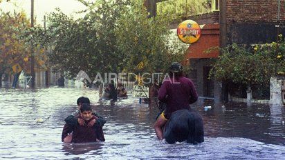 El dolor de perderlo todo en la inundación en Santa Fe en 2003: 
