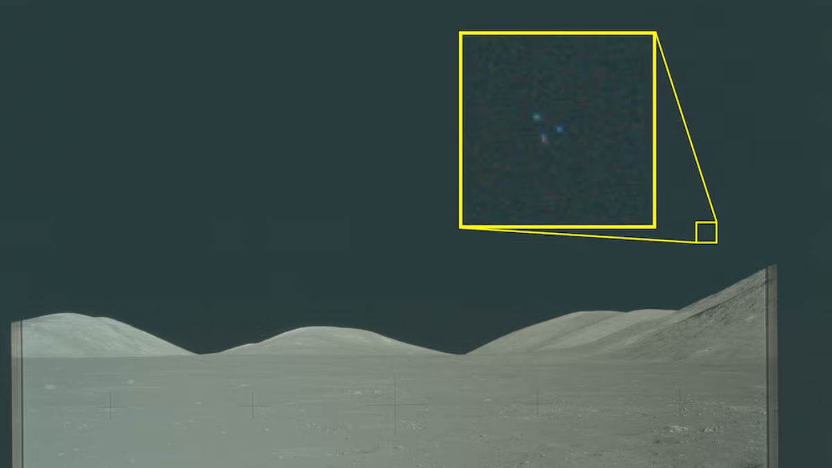 Una fotografía de la misión Apolo 17 de la NASA muestra el paisaje lunar y una anomalía destacada de tres 