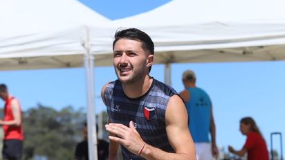 Colón piensa en River de Montevideo: cómo formará y qué novedades dejó el entrenamiento