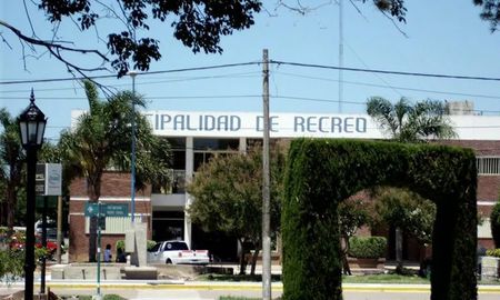 Omar Colombo, el intendente de la localidad, confirmó el primer caso en la localidad. Omar Colombo, el intendente de la localidad, confirmó el primer caso en la localidad.