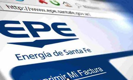 El Secretario de Empresas y Servicios Públicos, Carlos Maina, presidió este viernes la audiencia pública para el sector eléctrico provincial. De un total de 82 participantes, hicieron uso de la palabra 22 oradores. El Secretario de Empresas y Servicios Públicos, Carlos Maina, presidió este viernes la audiencia pública para el sector eléctrico provincial. De un total de 82 participantes, hicieron uso de la palabra 22 oradores.