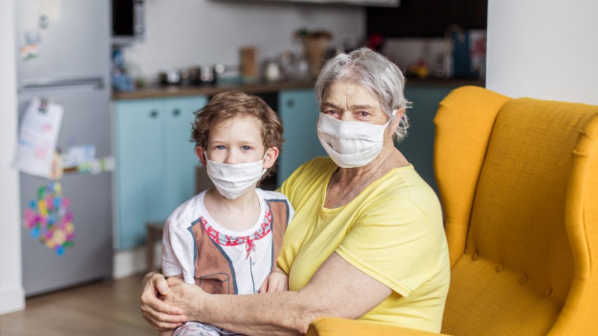 Por qué no se debe dejar a los chicos al cuidado de los abuelos si los padres tienen que trabajar