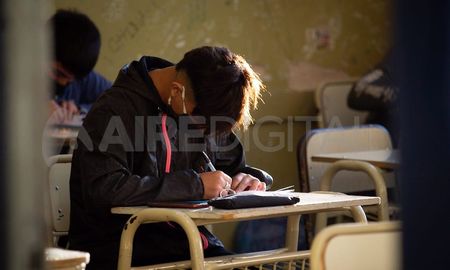 Una de las elegidas como los 10 mejores docentes del 2021 explicó cómo sigue la educación tras la pandemia en Argentina. Una de las elegidas como los 10 mejores docentes del 2021 explicó cómo sigue la educación tras la pandemia en Argentina.