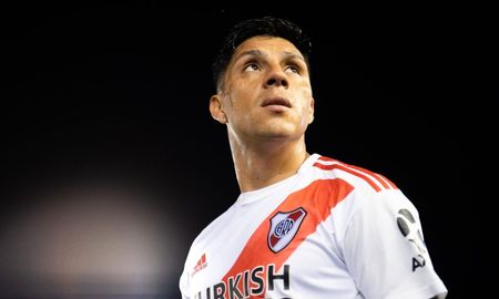 Enzo Pérez recibió el alta tras superar el coronavirus y podrá jugar ante Arsenal por la Copa Diego Maradona. Enzo Pérez recibió el alta tras superar el coronavirus y podrá jugar ante Arsenal por la Copa Diego Maradona.