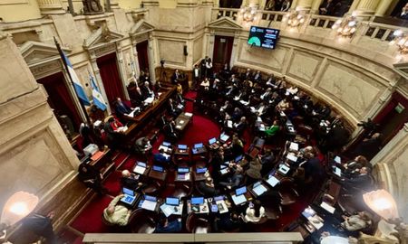 El Senado aprobó la ley de propiedad privada. El Senado aprobó la ley de propiedad privada.