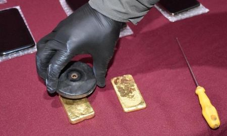 Lingotes de oro secuestrados de un cami&oacute;n en Formosa
