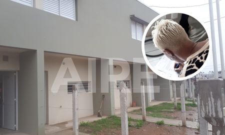 Tres familias del monoblock 16 firmaron la entrega de su nueva vivienda, tras tener que desalojar la anterior debido a un incendio. Tres familias del monoblock 16 firmaron la entrega de su nueva vivienda, tras tener que desalojar la anterior debido a un incendio.