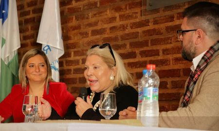 carrio en santa fe: ?barletta sera nuestro candidato a gobernador? carrio en santa fe: ?barletta sera nuestro candidato a gobernador?