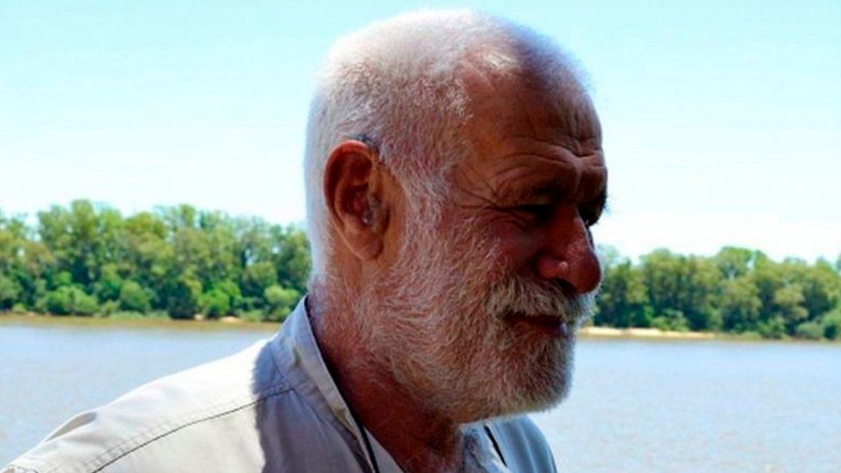 “Él ya no nadaba. Tuvo covid-19 y hacía poco que se había recuperado totalmente. Esta incertidumbre nos deja muy mal a todos. Es muy querido por acá”