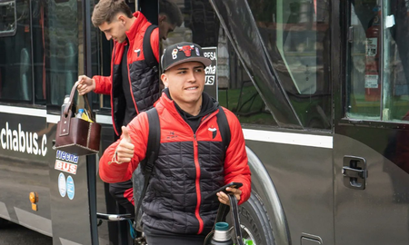 Facundo Farías viajará a Miami para sumarse al equipo de Lionel Messi. Facundo Farías viajará a Miami para sumarse al equipo de Lionel Messi.
