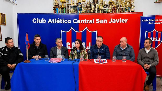 Autoridades provinciales, municipales, policiales y dirigentes deportivos presentaron el dispositivo previsto para el encuentro entre Central San Javier y Huracán de San Javier.