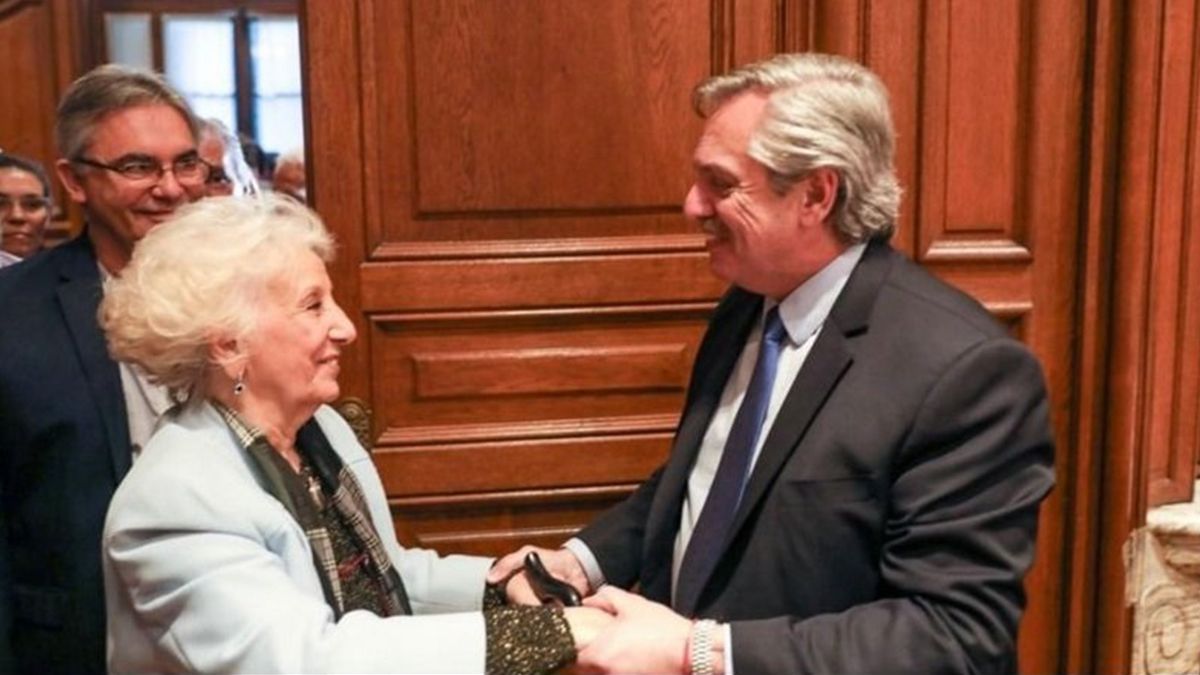 Abuelas de Plaza de Mayo presentará al presidente un proyecto contra el negacionismo
