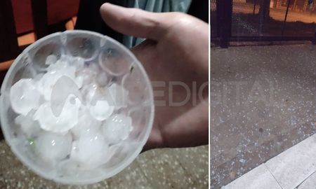 Llegaron a AIRE imágenes de la caída de granizo en Laguna Paiva. Llegaron a AIRE imágenes de la caída de granizo en Laguna Paiva.