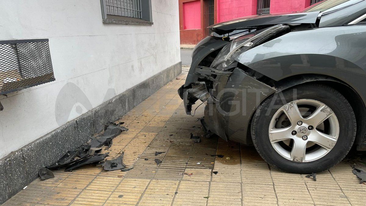 Así quedó el Peugeot 3008 tras el accidente.