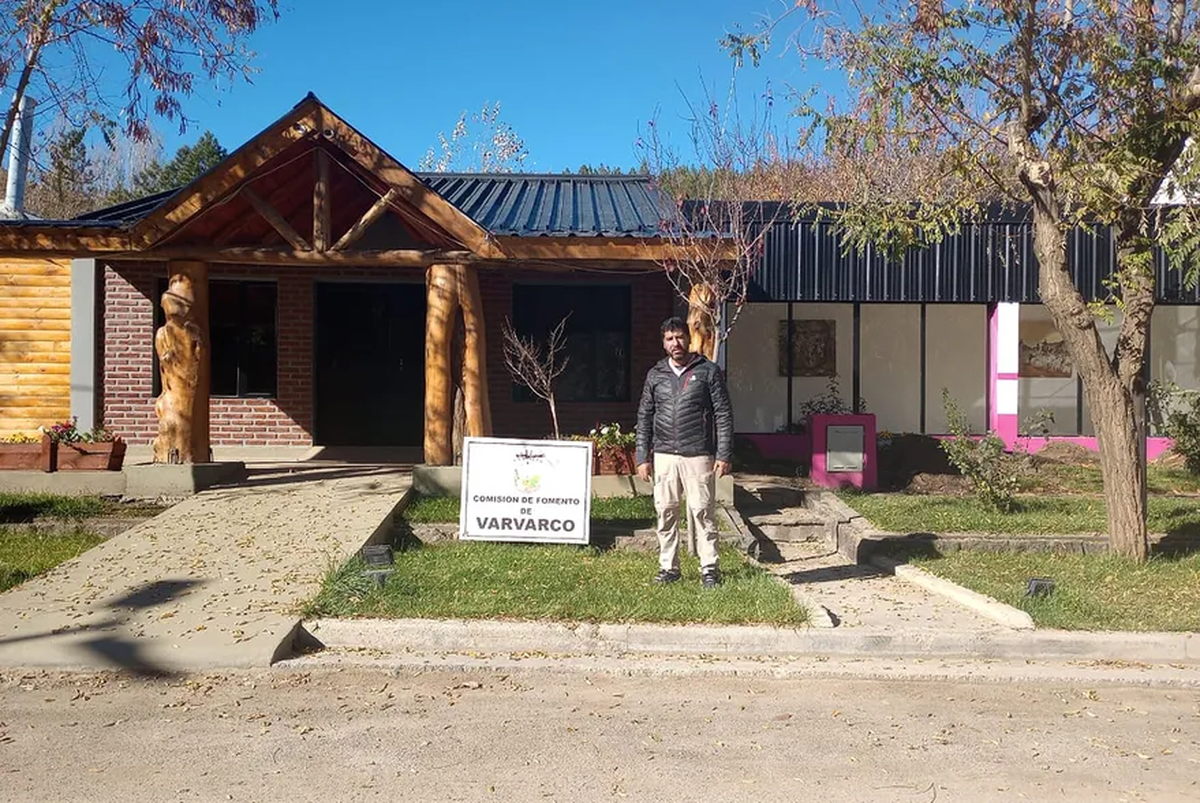 Gastón Fuentes, presidente de la Sociedad de Fomento de Varvarco -Gentileza La Nación 