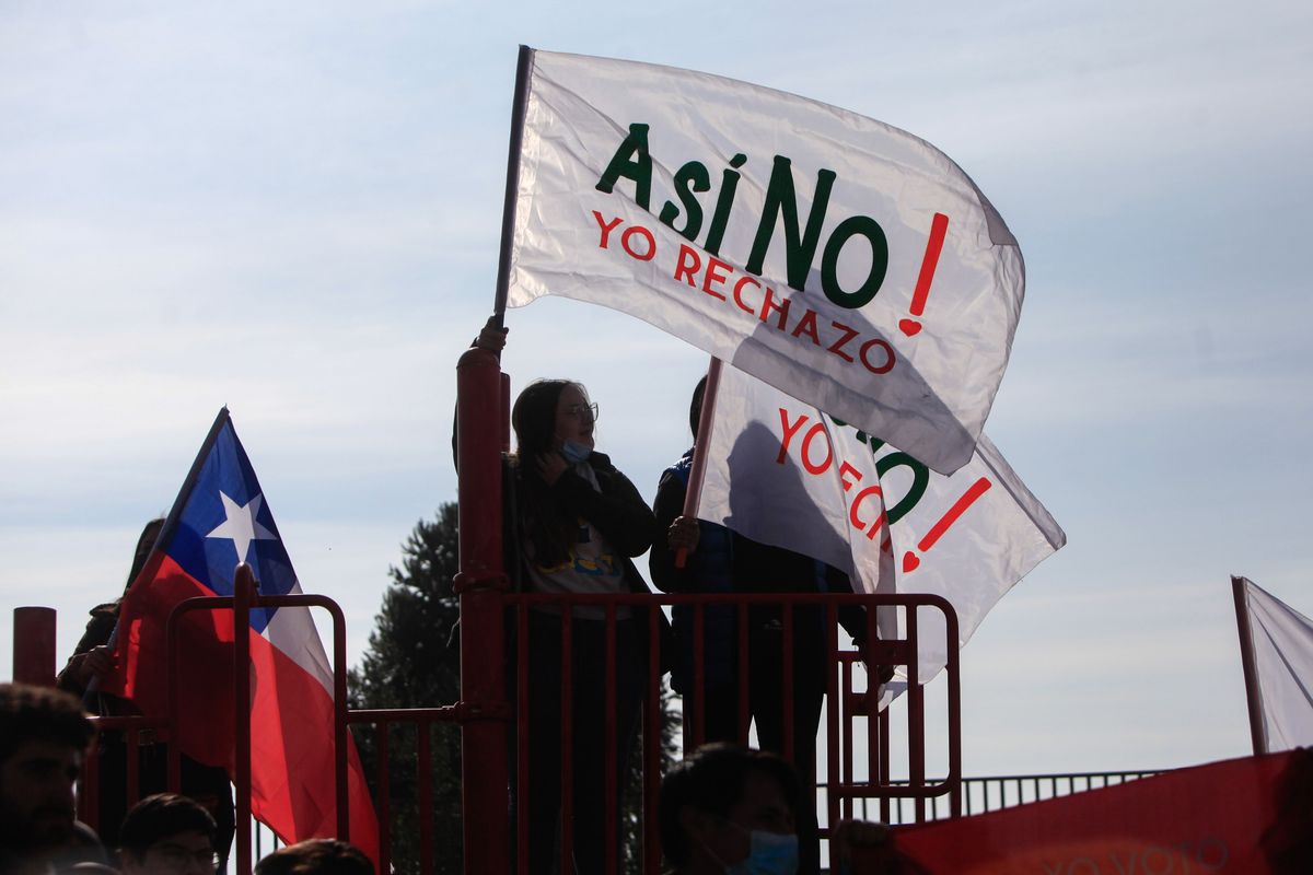 Con más del 96% de las mesas escrutadas