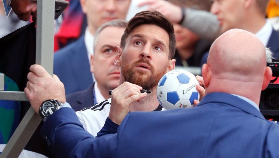 Locura con Messi en el entrenamiento de Argentina