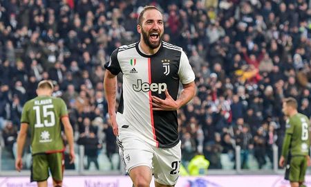 Higuaín no continuará en la Juventus tras acordar de mutuo acuerdo la rescisión de su contrato. Higuaín no continuará en la Juventus tras acordar de mutuo acuerdo la rescisión de su contrato.