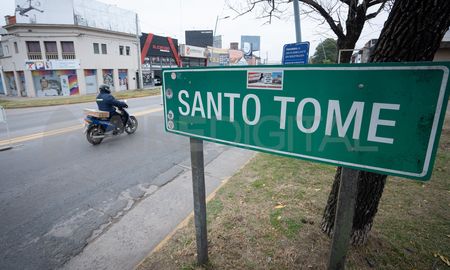 Ocurrió alrededor de las 6:45 de la mañana en el sureste de la ciudad de Santo Tomé. Ocurrió alrededor de las 6:45 de la mañana en el sureste de la ciudad de Santo Tomé.