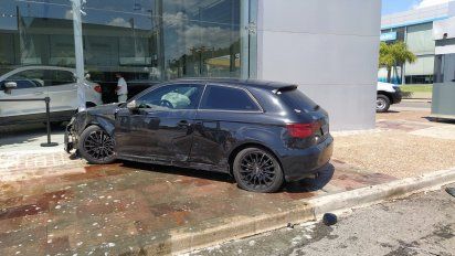 Copa Sudamericana: el arquero de Lanús, Lucas Acosta, chocó una concesionaria en Córdoba