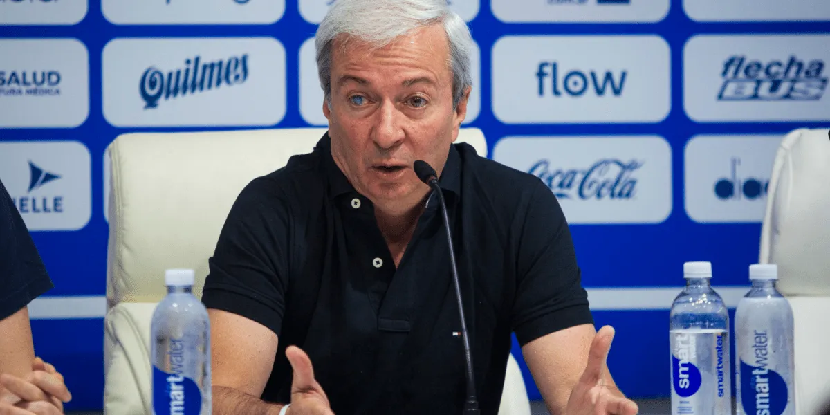 Fabián Berlanga, presidente de Vélez Sarsfield, habló de las acusaciones de abuso sexual contra cuatro de sus jugadores: "Si son culpables tendrán que hacerse cargo, lo lamento. Fabián Berlanga, presidente de Vélez Sarsfield, habló de las acusaciones de abuso sexual contra cuatro de sus jugadores: "Si son culpables tendrán que hacerse cargo, lo lamento.